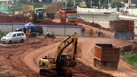 Saat ini pengerjaan tol Desari masih fokus pada seksi Antasari-Brigif/Cinere sepanjang 6,8 km.