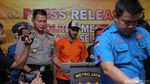 Wajah Lesu Fachri Albar di Polres Jaksel