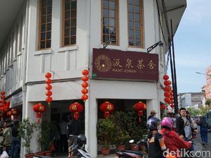 Foto: Tempat Minum Teh Bernuansa Zaman Old di Ibukota