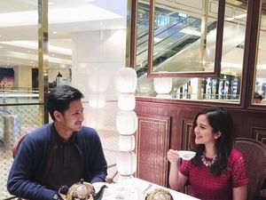 Selamat! Tasya Kamila dan Randi Resmi Tunangan