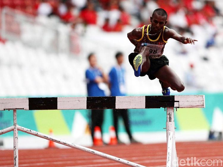Pelari Sri Lanka Juarai 3.000 Meter Halang Rintang