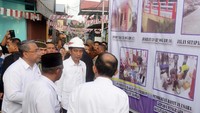 Menteri Eko mengapresiasi Kota Ambon yang menjadi salah satu daerah yang pertama melakukan pencairan dana desa tahap pertama. Dengan begitu, program padat karya tunai dapat dengan diterapkan sehingga warga segera mendapatkan pekerjaan. Foto: dok. Kemendes PDT