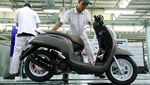 10 Motor Terlaris Bulan April 2018