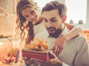 Curhat Viral Wanita yang Hadiah Bikinannya untuk Pacar Disebut Sampah
