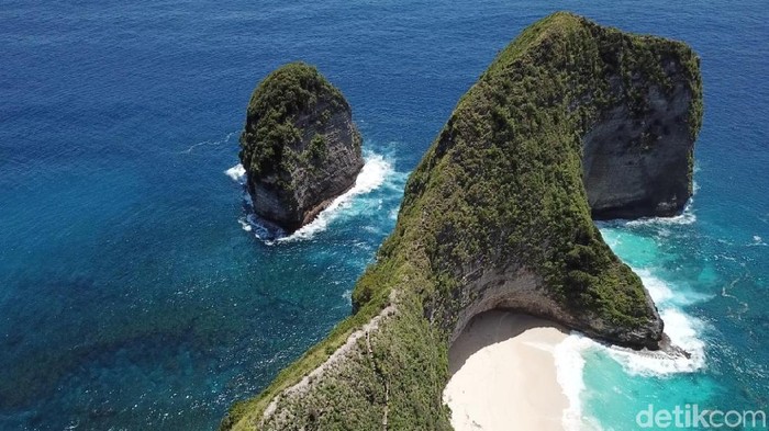 Pantai di Nusa Penida, Angels Billabong, Kelingking
