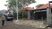 Nyatanya UN Swissindo terus mengembangkan sayapnya. Para pengikutnya masih rutin kumpul di markas besarnya yang berada di Jalan Bougenvil 3, Blok K 1-4 Nomor 24 Perumahan Griya Caraka, Kecamatan Kedawung, Kabupaten Cirebon.