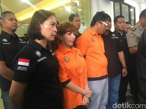 Roro Fitria Coba-coba Sabu, Keluarga: Kok Sampai Begini?