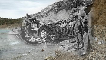 Persiapan menuju serangan di Perang Dunia pertama. Foto: Getty Images