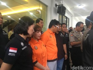 Roro Fitria Awalnya Pesan 3 Gram Sabu ke Fotografer