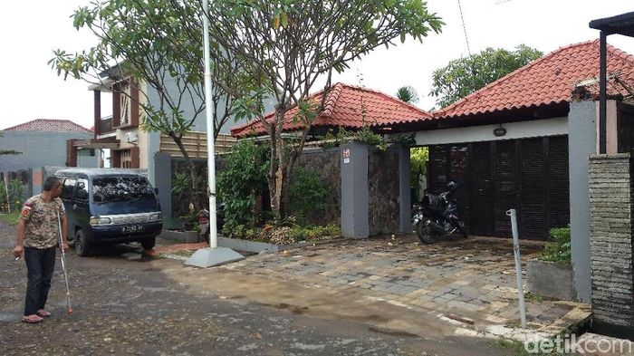 Markas UN Swissindo di Cirebon. Foto: Sudirman Wamad Markas UN Swissindo di Cirebon. Foto: Sudirman Wamad