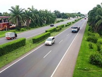 2,7 juta Kendaraan Lewat Tol Astra Infra Saat Arus Balik Natal