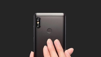 Ukuran kameranya masing-masing 12 MP dan 5 MP.  Foto: Xiaomi