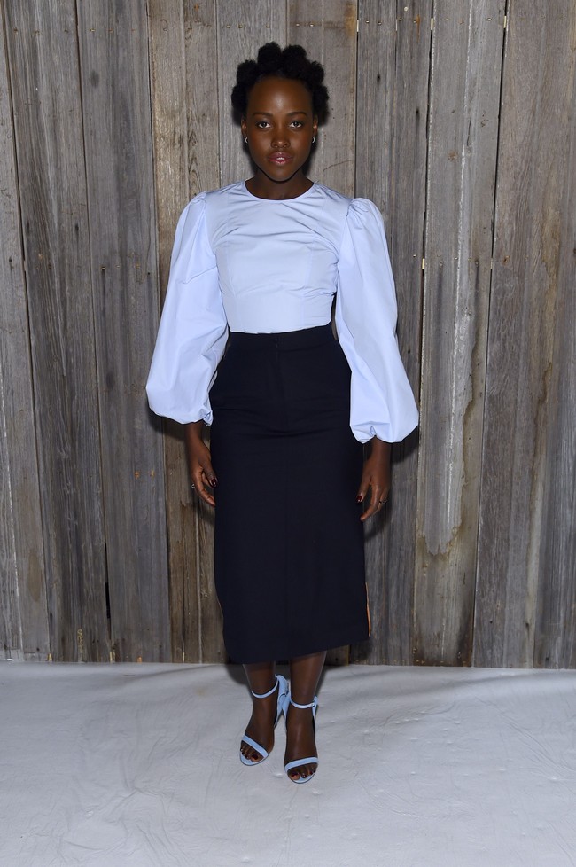 Bintang Black Panther Lupita Nyongo ikut menghadiri perhelatan ini. (Foto: Slaven Vlasic/Getty Images)