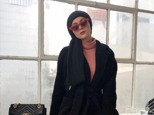 10 Gaya Selebgram Hijab yang Hadir di New York Fashion Week 2018