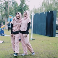 Ratu Anandita sudah populer di kalangan pecinta olahraga. Mengawali karirnya sebagai salah satu presenter di salah satu stasiun TV swasta, kini ia mantap berhijab. Foto: Instagram