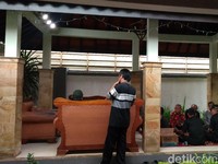 Hati-Hati Sekte Penghapus Utang Masih Berkeliaran