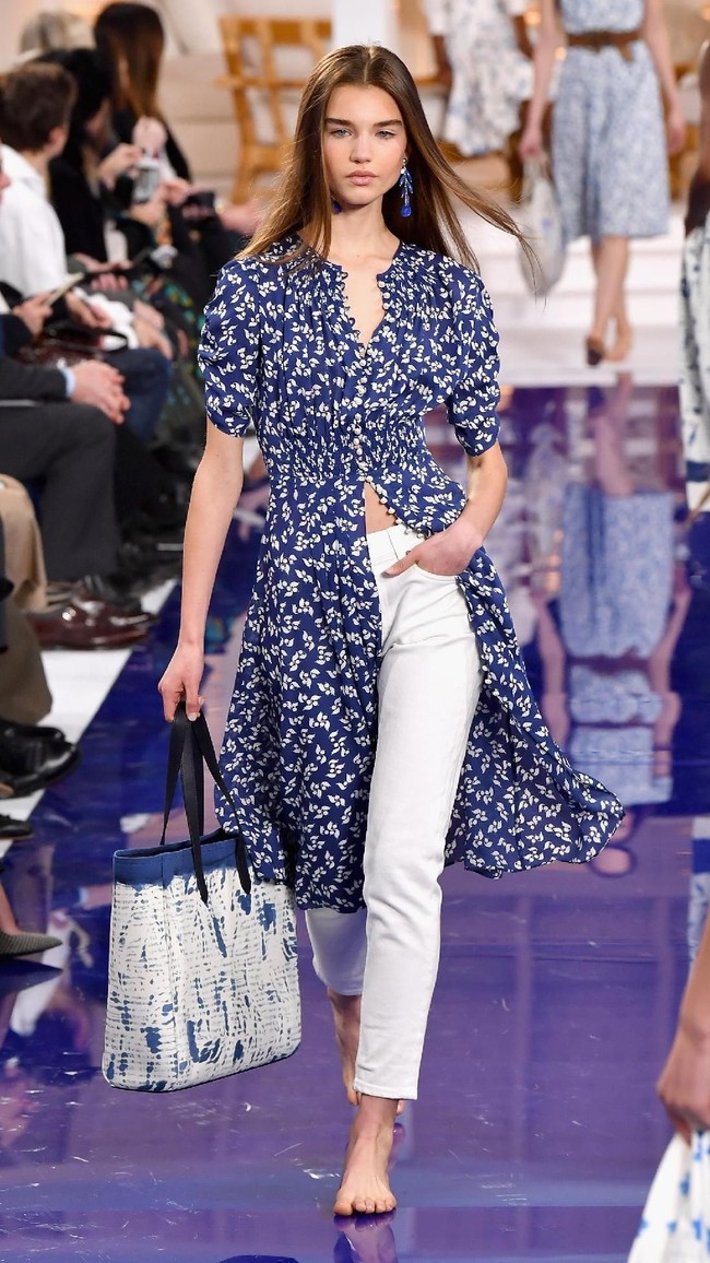 Fashion show Ralph Lauren untuk musim semi 2018 di New York Fashion Week, New York City, Senin 12/2/2018. (Photo by Slaven Vlasic/Getty Images)