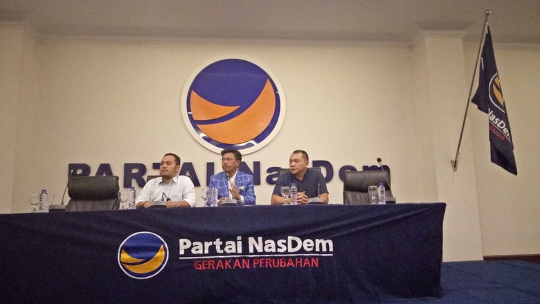 Jadi Tersangka, Bupati Lampung Tengah Mundur dari Jabatan di NasDem Jadi Tersangka, Bupati Lampung Tengah Mundur dari Jabatan di NasDem