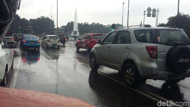 Sempat Tergenang, Air Di Kawasan Gambir Sudah Surut