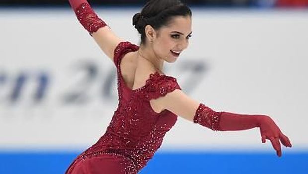SAITAMA, JAPAN - OCTOBER 07:  Evgenia Medvedeva of Russia competes during the figure skating Japan Open at Saitama Super Arena on October 7, 2017 in Saitama, Japan.  (Photo by Takashi Aoyama/Getty Images)