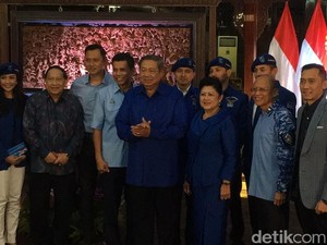 Senang Ada Tukang Tinju Jadi Kader PD, AHY: Untuk Lawan Ketidakadilan