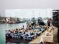 Potret Kontras Kehancuran Perang Dunia dan Kondisi Sekarang