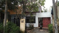 Salah satu warga yang berada di lingkungan UN Swissindo menceritakan, salah satu anggota perusahaan investasi tersebut sangat mengganggu ketenangan warga.