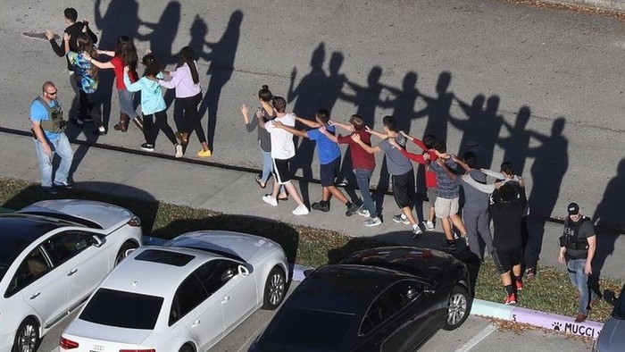 Penembakan Florida Adalah Serangan Sekolah ke-18 di AS Tahun Ini