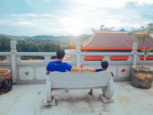 Sunset di Vihara Mentarau