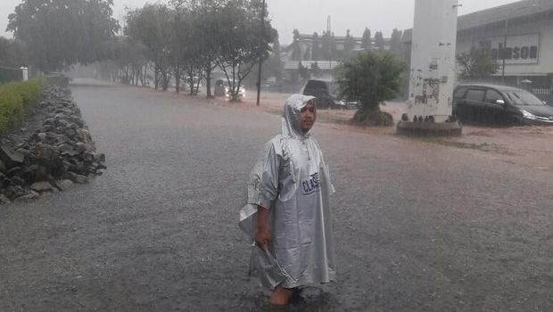 Kondisi di Kawasan Industri Pulogadung tadi siang.
