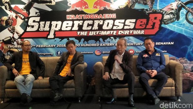 Faktor Dana, Masalah Klasik Crosser Lokal