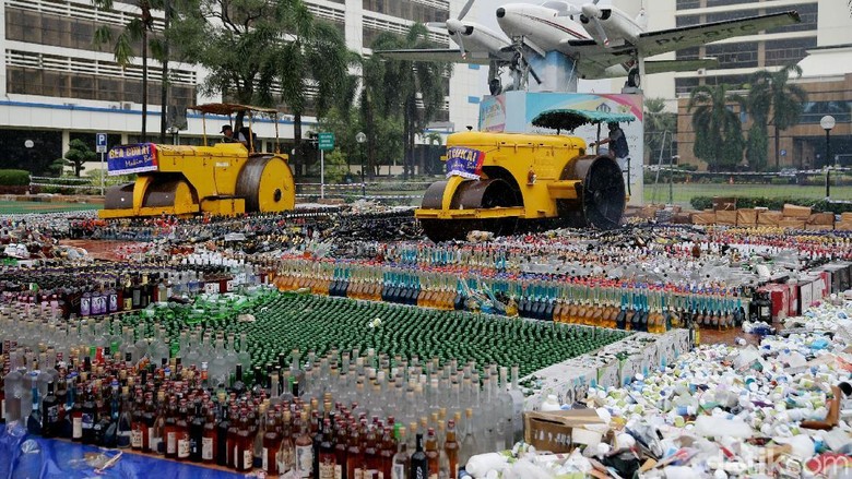Bea Cukai Awasi Ketat Jalur Tikus Cegah Masuknya Barang Ilegal ke RI Bea Cukai Awasi Ketat Jalur Tikus Cegah Masuknya Barang Ilegal ke RI