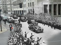 Potret Kontras Kehancuran Perang Dunia dan Kondisi Sekarang