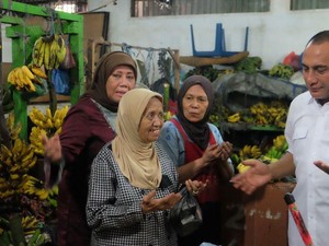 Kampanye Hari Pertama, Edy Rahmayadi Kunjungi Pasar Petisah
