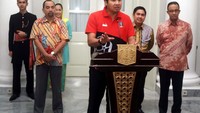 Anies Baswedan menyambut baik pertandingan sepakbola Piala Presiden 2018 yang berlangsung transparan dan memberdayakan ekonomi rakyat. Ia berharap semangat dan sportifitas dijunjung tinggi dalam ajang ini. Foto: dok. Piala Presiden 2018