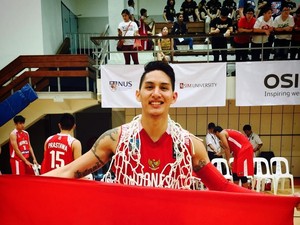 Daniel Wenas Jawab Kabar Pacari Cyndyana Lorens