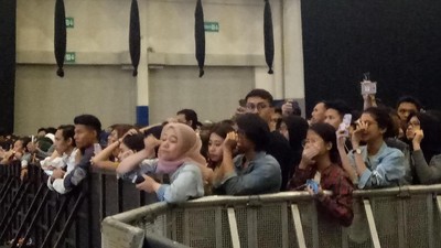 Lagu Paramore Diputar, Fans Tetap Merasa Sedih