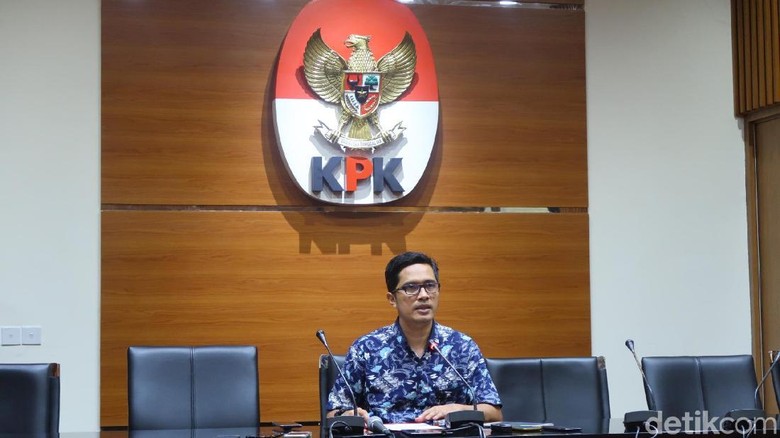 KPK Dalami Kaitan Duit Rp 160 Juta dengan Suap DPRD Lampung Tengah KPK Dalami Kaitan Duit Rp 160 Juta dengan Suap DPRD Lampung Tengah