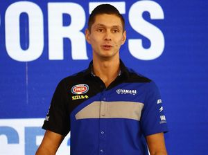Michael van der Mark: Rider Superbike Keturunan Ambon, Penggemar Gado-gado