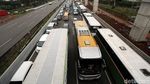Libur Imlek, Tol Cikampek Macet Parah