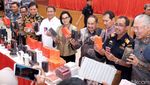 Kompaknya Menteri Kabinet Kerja Saat Musnahkan Barang Ilegal