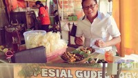 Ke Semarang, Krishna Murti menjajal gudeg Yogya. Netizen : Aku mau dong ditraktir Om Krishna. Foto: instagram @krishnamurti_91