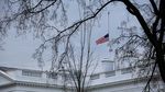 Perintah Trump, Gedung Putih Kibarkan Bendera AS Setengah Tiang