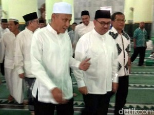 Sudirman Said Kunjungi Masjid dan Kelenteng di Semarang