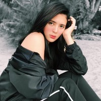 Aktris kelahiran Manila, Filipina ini mengawali kariernya di dunia hiburan melalui jalur modelling. Dia pernah menjadi bintang iklan Angel Evaporada hingga KFC. Foto: Dok. Instagram