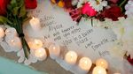 Lilin dan Bunga untuk 17 Korban Penembakan Massal di Florida