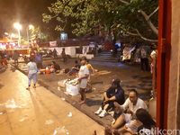 Pengemis Mulai Tinggalkan Wihara Dharma Bakti Jakarta