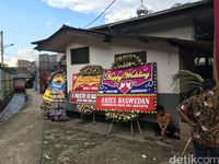 Jokowi hadiri resepsi di gang di wilayah Lenteng Agung
