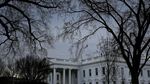 Perintah Trump, Gedung Putih Kibarkan Bendera AS Setengah Tiang