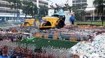 Kompaknya Menteri Kabinet Kerja Saat Musnahkan Barang Ilegal